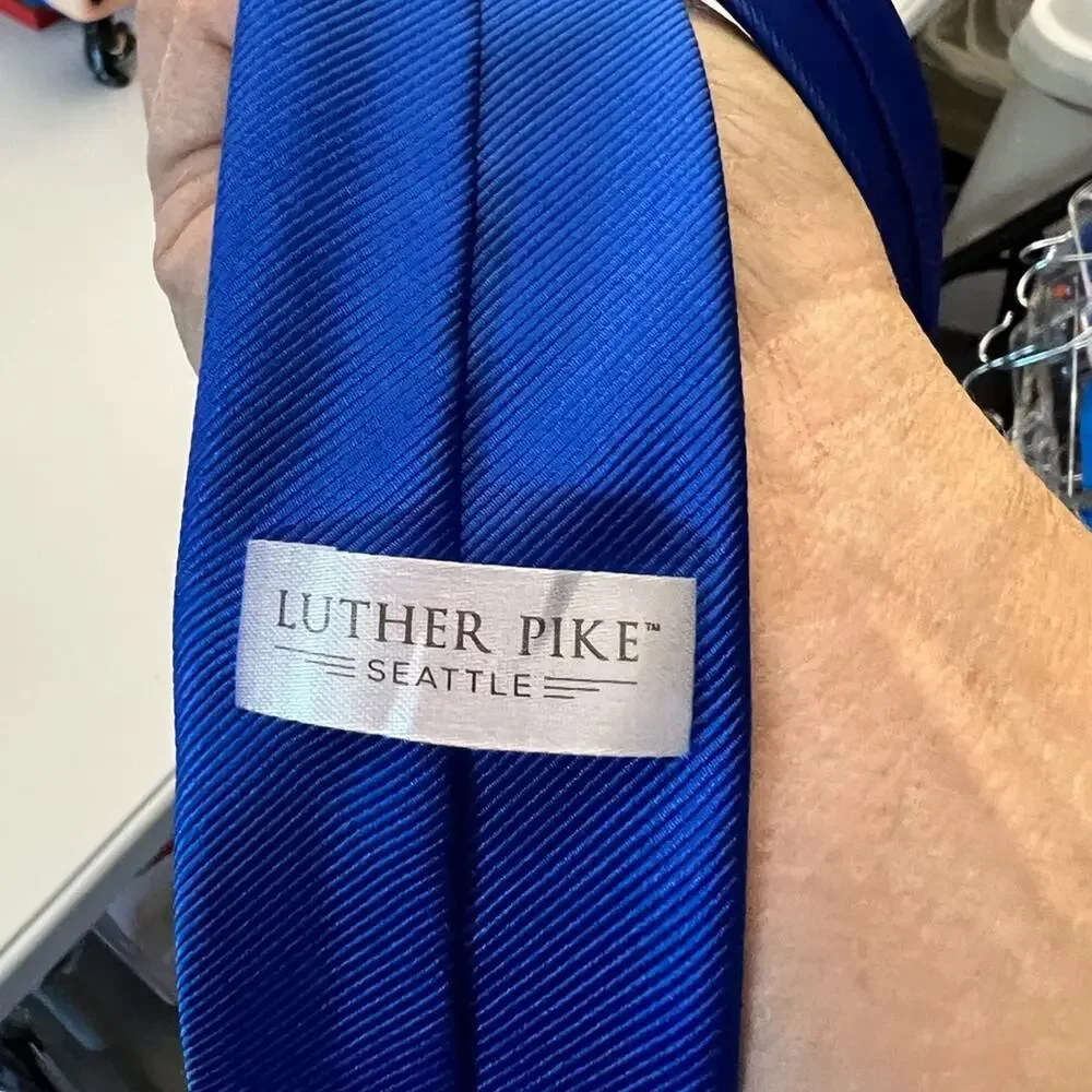 Vest & Tie boys set Royal Blue size 12 / 14 Large perfect for special event